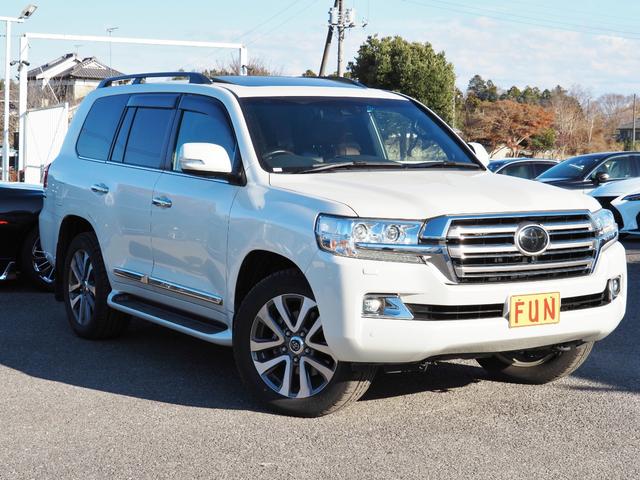 TOYOTA LAND CRUISER ZX