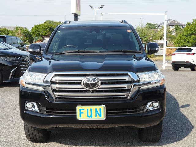 TOYOTA LAND CRUISER ZX