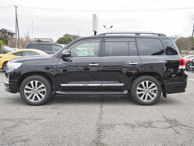 TOYOTA LAND CRUISER ZX