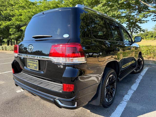 TOYOTA LAND CRUISER AX