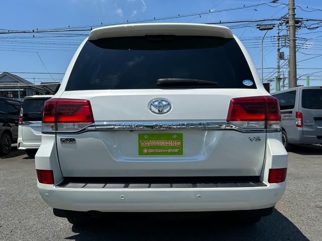 TOYOTA LAND CRUISER ZX
