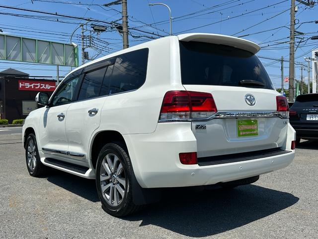 TOYOTA LAND CRUISER ZX