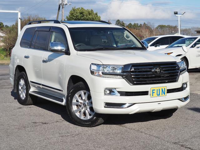 TOYOTA LAND CRUISER AX