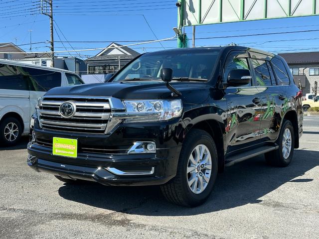 TOYOTA LAND CRUISER AX G SELECTION