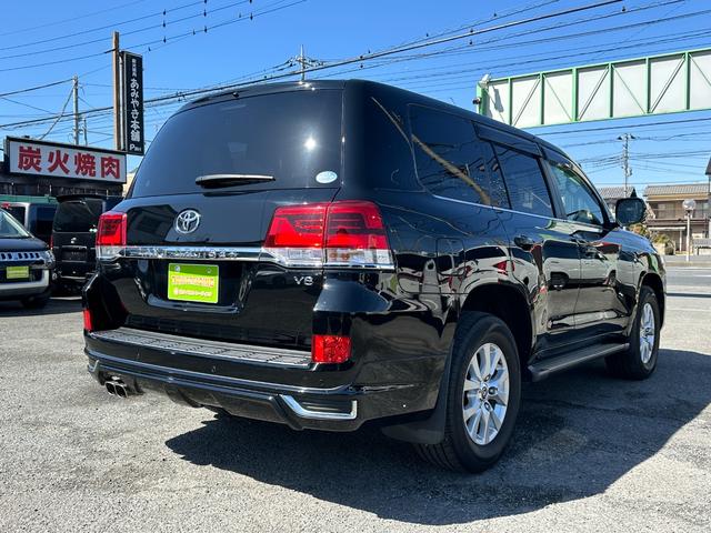TOYOTA LAND CRUISER AX G SELECTION