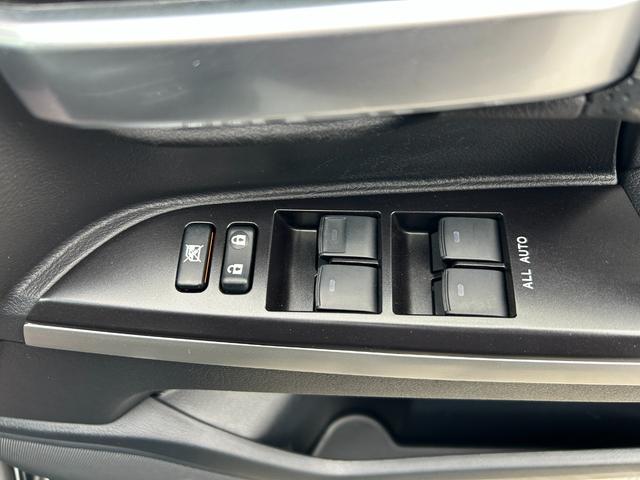 TOYOTA LAND CRUISER AX G SELECTION