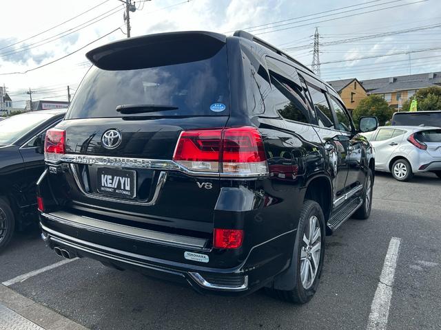 TOYOTA LAND CRUISER ZX