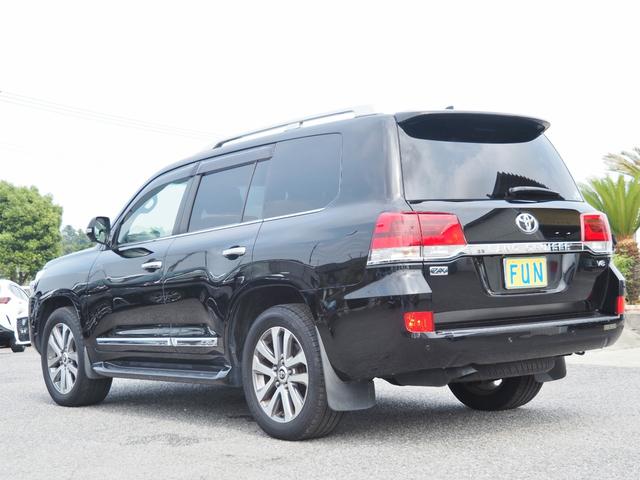 TOYOTA LAND CRUISER ZX