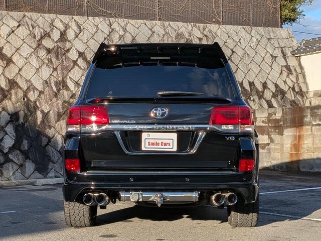 TOYOTA LAND CRUISER AX