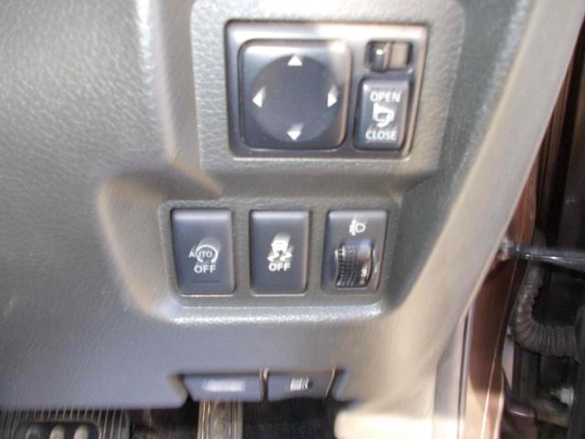 NISSAN CUBE 15X V SELECTION