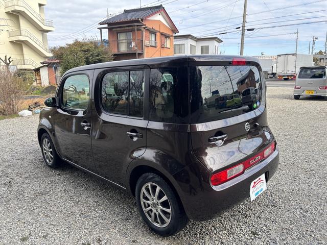 NISSAN CUBE
