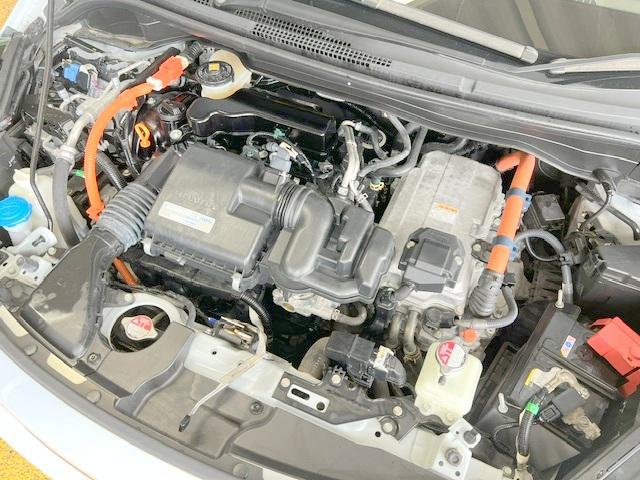HONDA FIT E:HEV LUXE