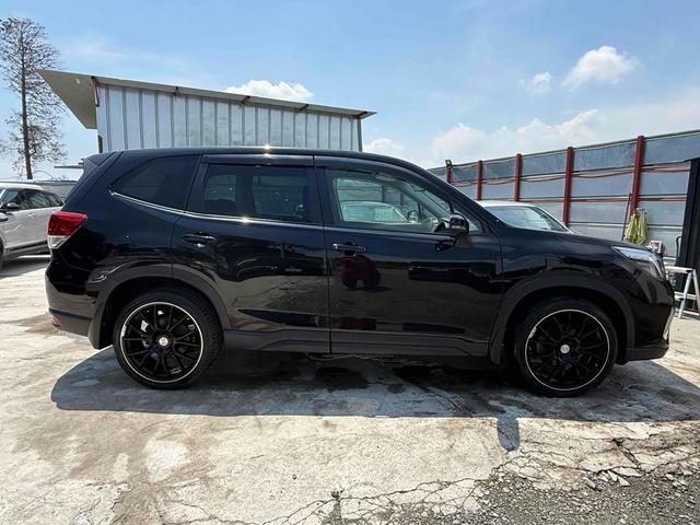 SUBARU FORESTER TOURING