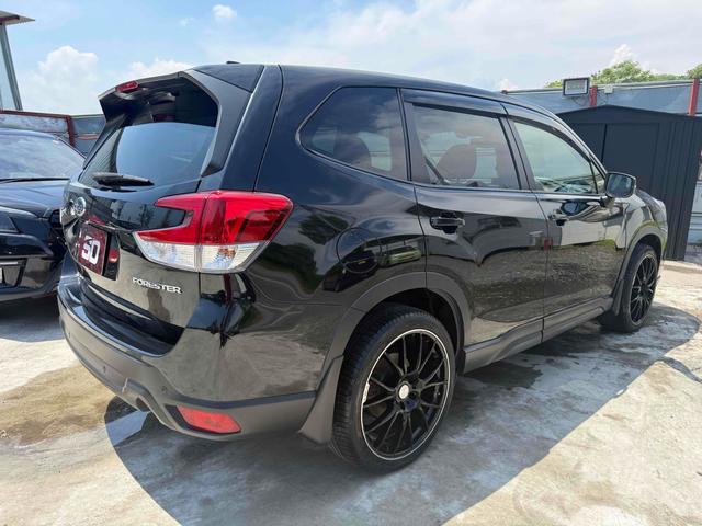 SUBARU FORESTER TOURING