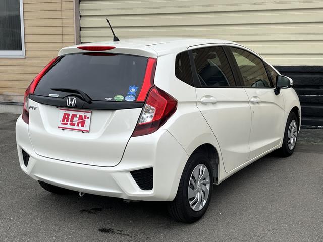 HONDA FIT 13G F PACKAGE FINE EDITION