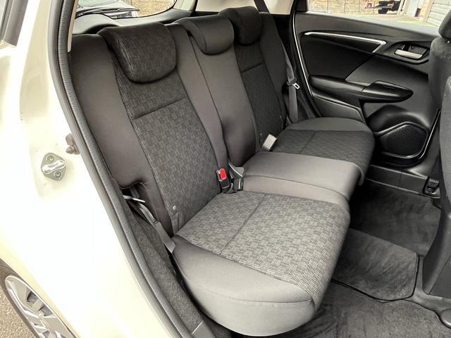 HONDA FIT 13G F PACKAGE FINE EDITION