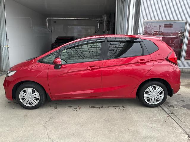 HONDA FIT 13G F COMFORT EDITION