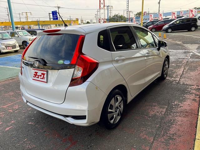 HONDA FIT 13G F COMFORT EDITION