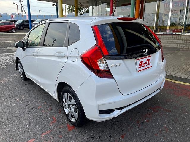 HONDA FIT 13G F COMFORT EDITION