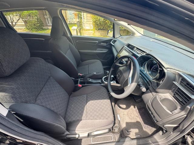 HONDA FIT 13G F PACKAGE