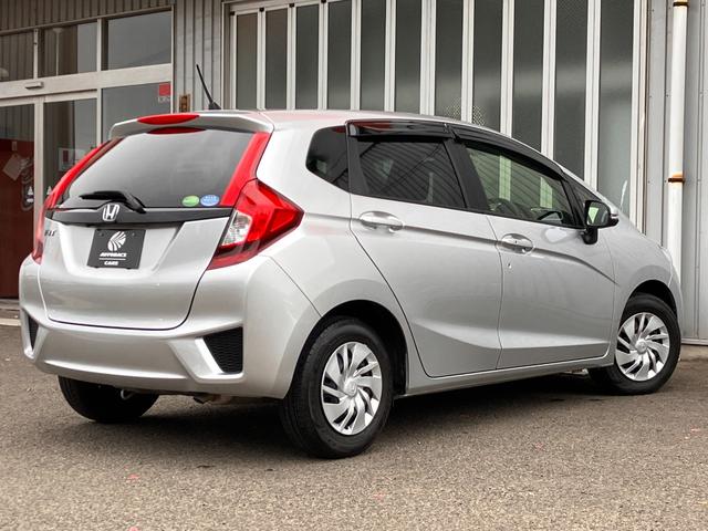 HONDA FIT 13G F COMFORT EDITION