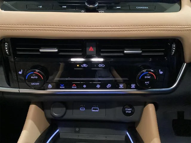 NISSAN X-TRAIL G E-4ORCE