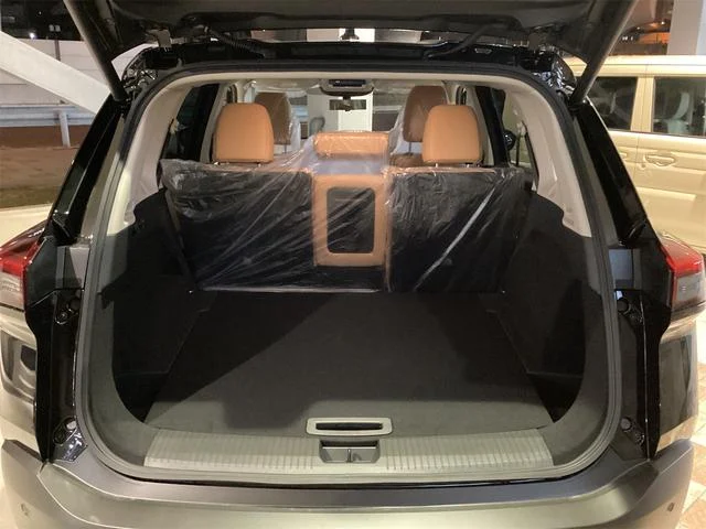 NISSAN X-TRAIL G E-4ORCE