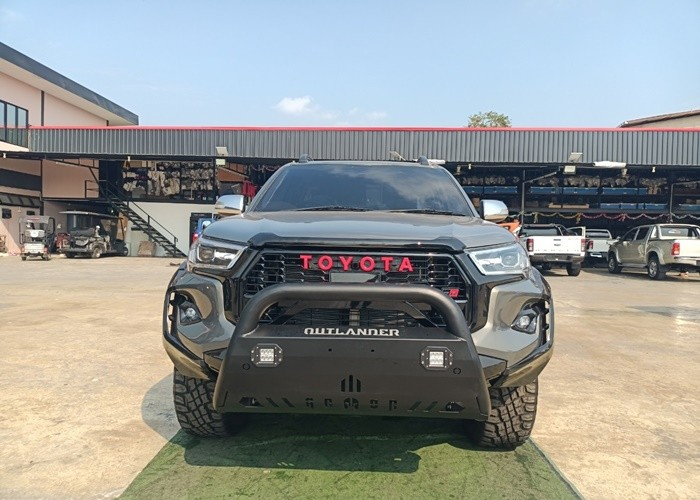 TOYOTA SMART CAB HILUX 2.7