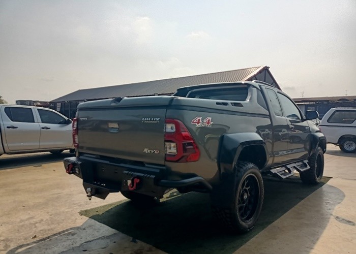 TOYOTA SMART CAB HILUX 2.7