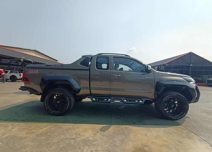TOYOTA SMART CAB HILUX 2.7