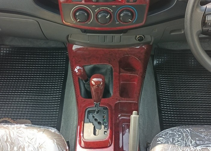 TOYOTA SMART CAB HILUX 2.7