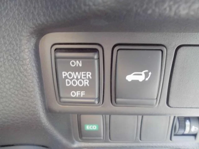NISSAN X-TRAIL 20XI