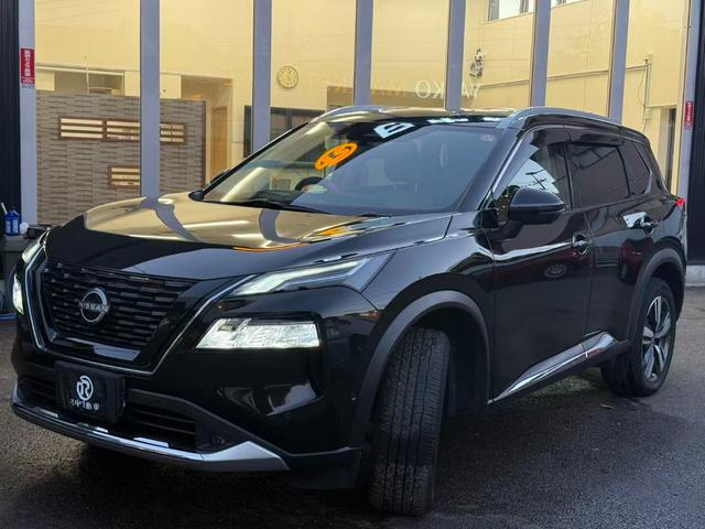 NISSAN X-TRAIL G E-4ORCE