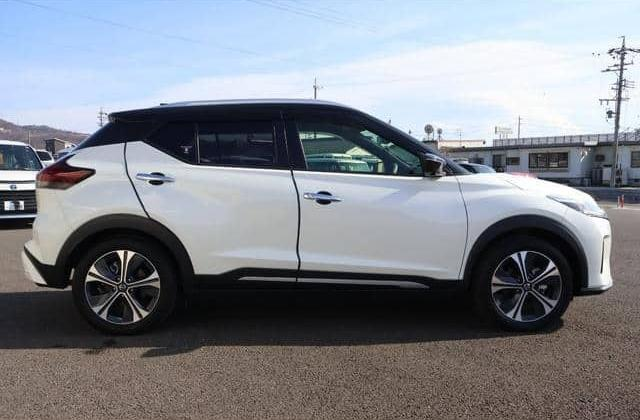 NISSAN KICKS HYBRID