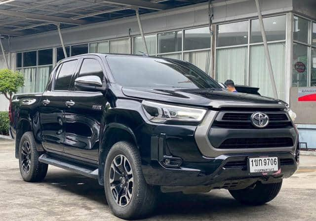 TOYOTA HILUX 2.4 E REVO DOUBLE CAB